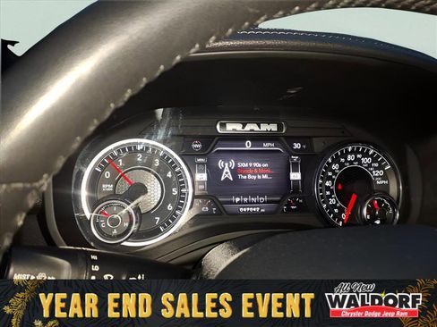 Used 2024 RAM 1500 Laramie image 17