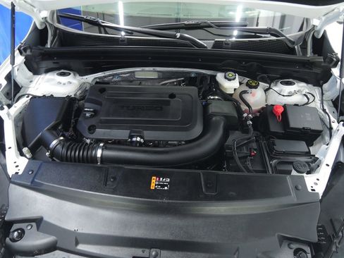 Used 2025 Buick Envision Sport Touring AWD/4WD image 42