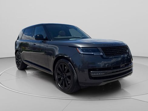 Used 2026 Land Rover Range Rover Long Wheelbase SE AWD/4WD image 7