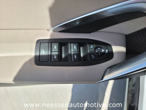 Used 2025 BMW X1 xDrive28i image 16