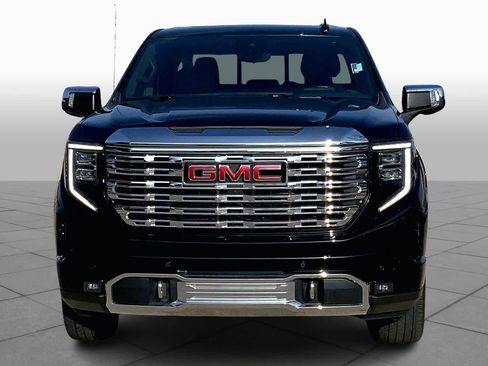 Used 2024 GMC Sierra 1500 Denali w/ Denali Reserve Package image 4