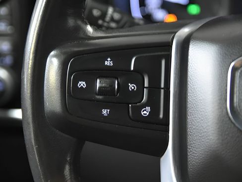 Used 2020 GMC Sierra 1500 SLT image 12