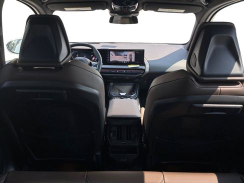 Used 2025 BMW X3 xDrive30i w/ Premium Package image 15