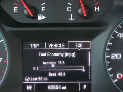 Used 2022 Chevrolet Malibu LT image 23