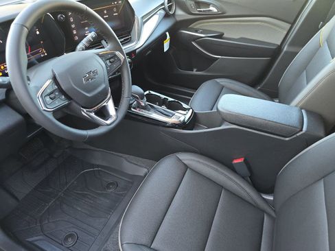 New 2025 Chevrolet Trax ACTIV w/ Driver Confidence Package image 11