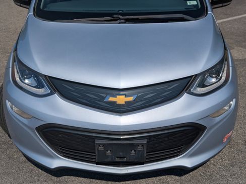 Used 2017 Chevrolet Bolt LT image 12