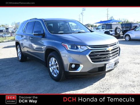 Used 2018 Chevrolet Traverse LT AWD/4WD image 3