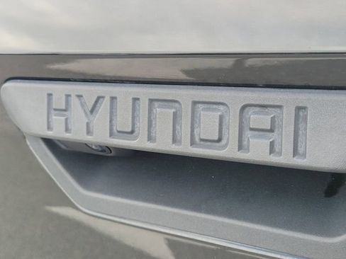 Used 2023 Hyundai Santa Cruz SEL image 9