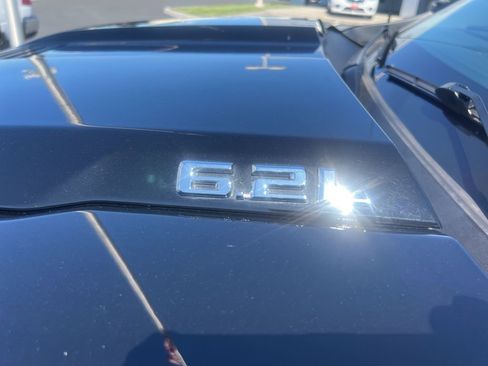 Used 2023 Chevrolet Silverado 1500 LT Trail Boss w/ LT Trail Boss Premium Package image 18