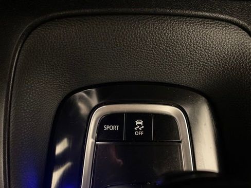 Certified 2021 Toyota Corolla SE image 61