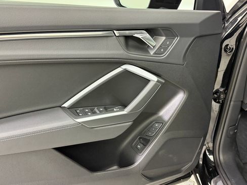 New 2025 Audi Q3 2.0T Premium image 13