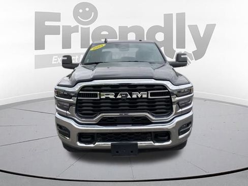 Used 2025 RAM 2500 Big Horn AWD/4WD image 8
