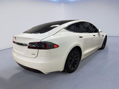 Used 2018 Tesla Model S AWD image 7