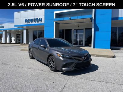 Used 2024 Toyota Camry SE w/ Convenience Package