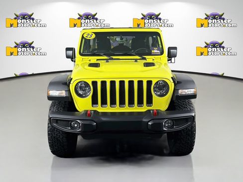 Used 2023 Jeep Wrangler Unlimited Rubicon w/ Cold Weather Group AWD/4WD image 2