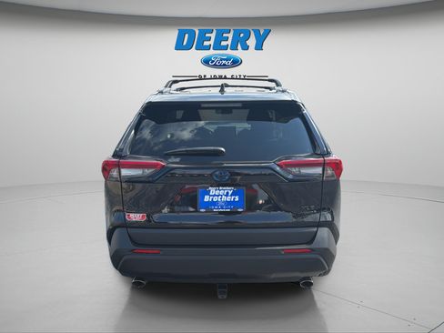 Used 2023 Toyota RAV4 XLE w/ Convenience Package AWD/4WD image 5