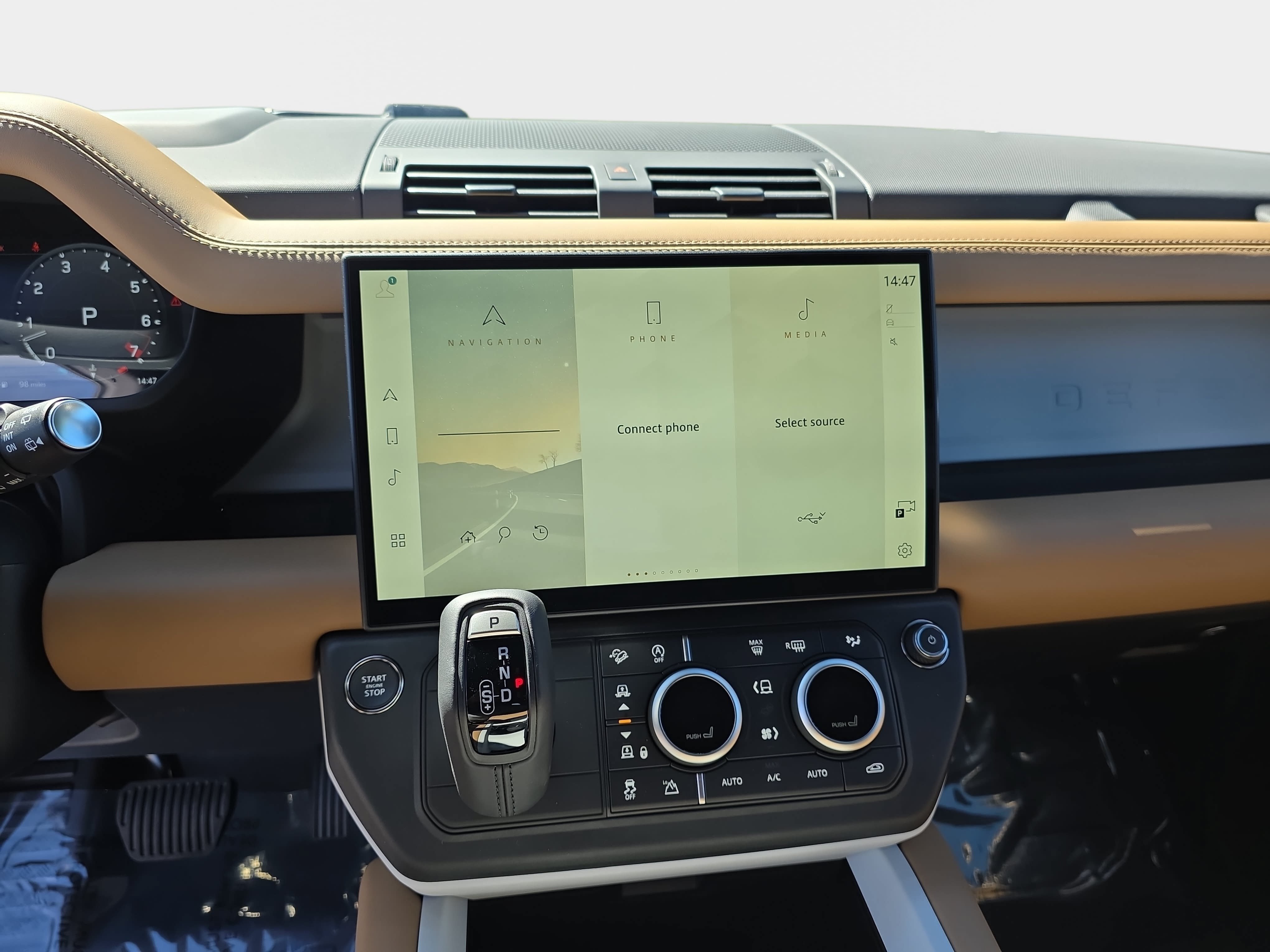 New 2026 Land Rover Defender 110 X-Dynamic SE AWD/4WD image 19
