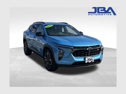 Used 2025 Chevrolet Trax RS