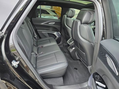Used 2025 Cadillac Lyriq Sport image 12