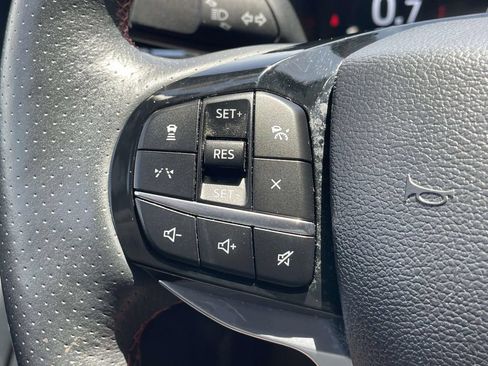 Used 2025 Ford Explorer ST-Line w/ ST-Line Street Pack AWD/4WD image 25