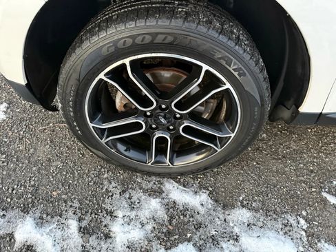 Used 2014 Ford Edge SEL w/ Equipment Group 205A image 11