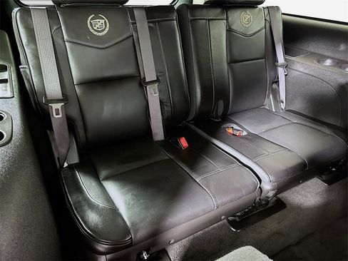 Used 2012 Cadillac Escalade ESV Platinum image 28