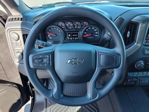 New 2026 Chevrolet Silverado 1500 Custom Trail Boss w/ LPO, Dark Essentials Package AWD/4WD image 10