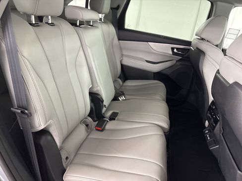 Used 2023 Acura MDX SH-AWD w/ Technology Package image 29