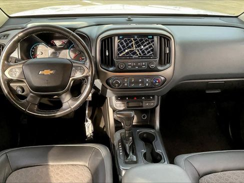 Used 2016 Chevrolet Colorado Z71 image 14