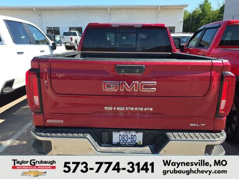 Used 2023 GMC Sierra 1500 SLT w/ SLT Premium Plus Package AWD/4WD image 5