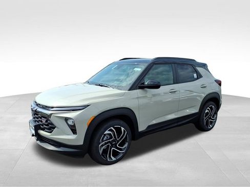 New 2026 Chevrolet TrailBlazer RS w/ Driver Confidence Package FWD image 4
