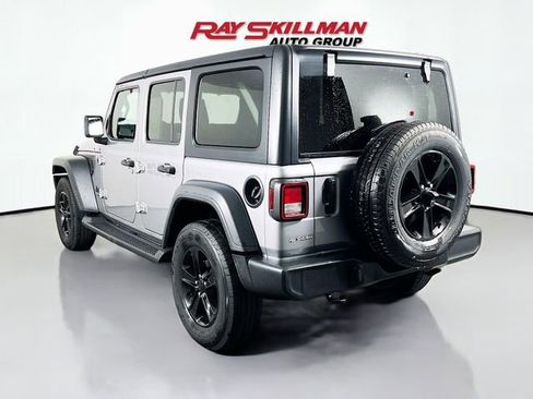 Used 2021 Jeep Wrangler Unlimited Sport AWD/4WD image 5