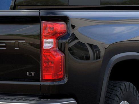 New 2026 Chevrolet Silverado 2500 LT w/ All Star Edition AWD/4WD image 11
