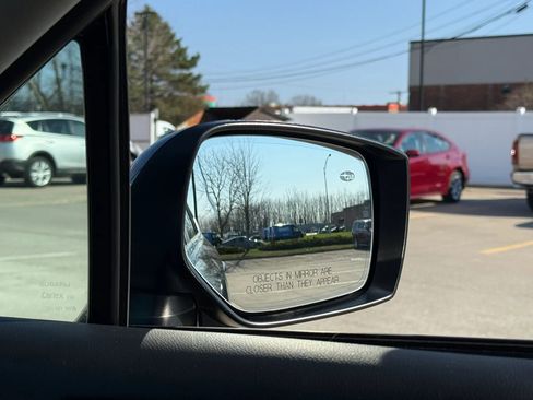 Used 2017 Subaru Outback 2.5i Limited image 43