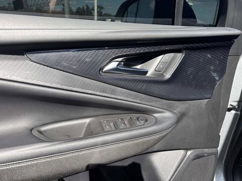 Used 2025 Chevrolet Blazer EV LT image 15