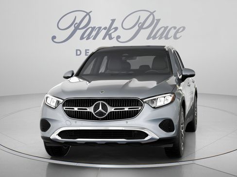 Used 2026 Mercedes-Benz GLC 300 image 37