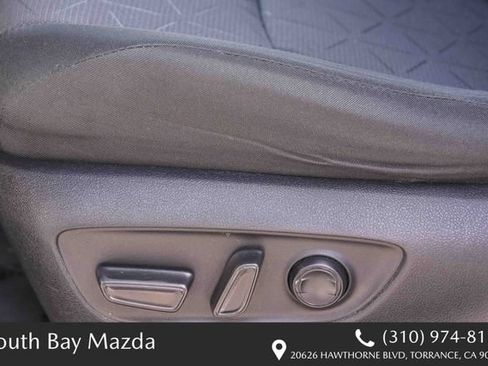 Used 2023 Toyota RAV4 XLE FWD image 22