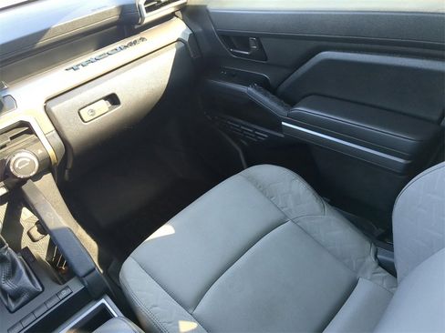 Used 2024 Toyota Tacoma SR5 image 16