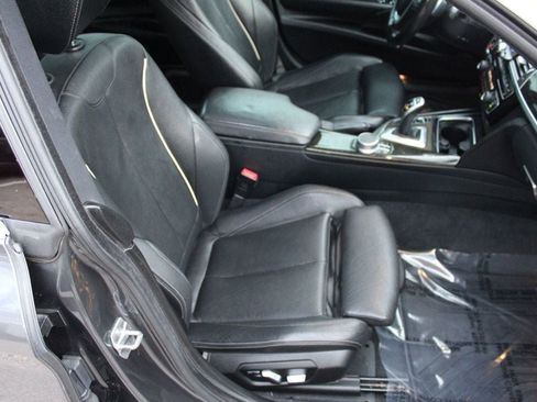 Used 2017 BMW 340i Gran Turismo xDrive image 15