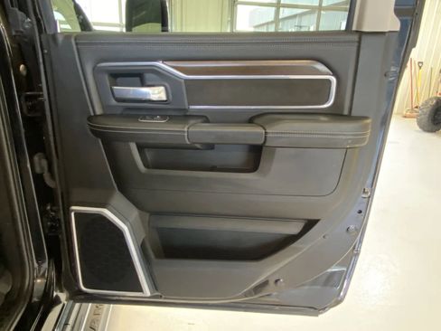 Used 2023 RAM 3500 Laramie AWD/4WD image 20
