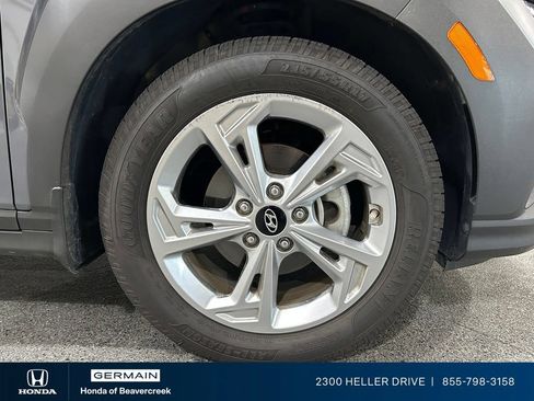 Used 2023 Hyundai Kona SEL w/ Convenience Package FWD image 12