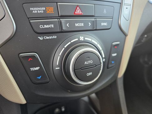 Used 2018 Hyundai Santa Fe Sport w/ 2.4L Value Package 02 image 20