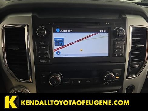 Used 2018 Nissan Titan SV w/ SV Convenience Package AWD/4WD image 16