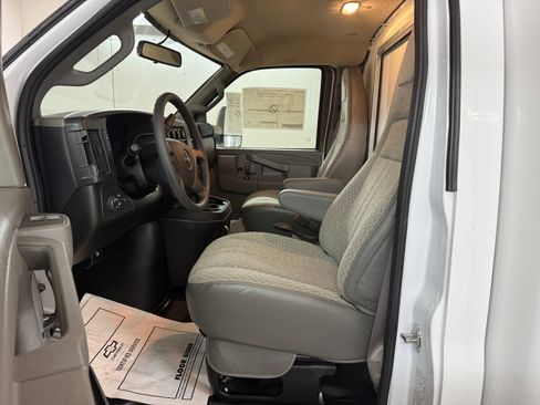 New 2024 GMC Savana 3500 w/ Power Convenience Package image 11