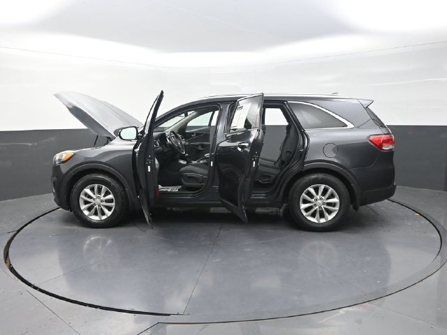 Used 2018 Kia Sorento AWD image 35