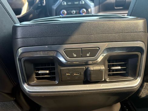 Used 2019 GMC Sierra 1500 SLT w/ SLT Premium Plus Package AWD/4WD image 26