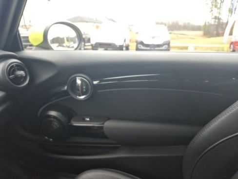 Used 2022 MINI Cooper S image 29