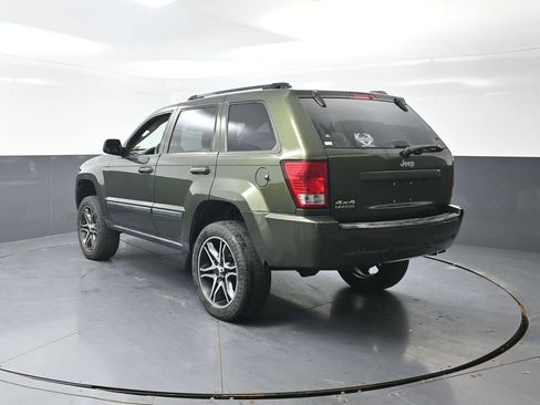 Used 2007 Jeep Grand Cherokee Laredo AWD/4WD image 9
