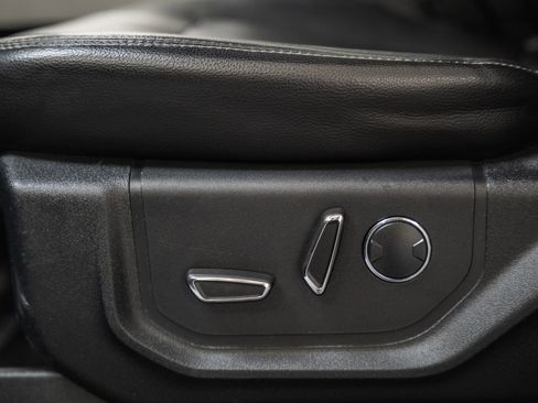 Used 2017 Ford F150 Lariat w/ Equipment Group 502A Luxury image 48