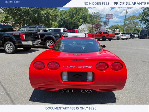 Used 2002 Chevrolet Corvette Coupe w/ Preferred Equipment Group2 RWD image 9